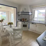Oltmanns Emsstrom Apartment *