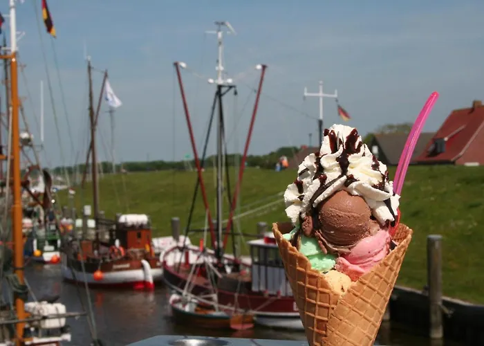 Oltmanns Emsstrom * Greetsiel